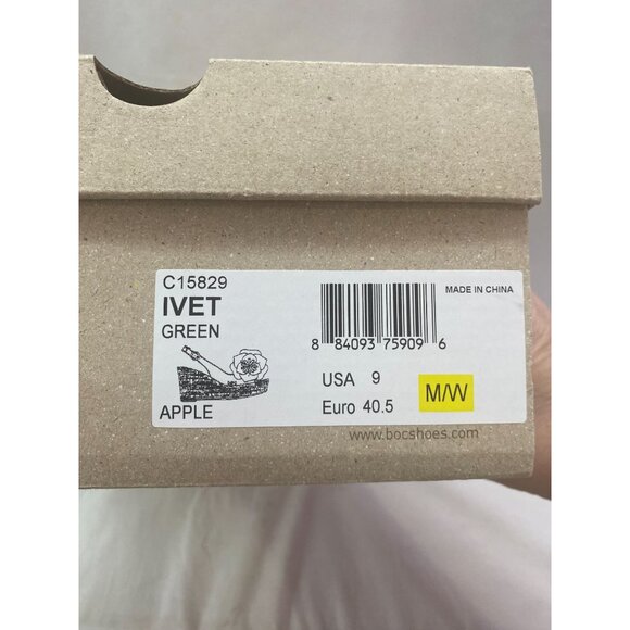 B.OC Women's Green Apple Size 9 Floral accent Wedge Sandal with Box - Picture 12 of 12